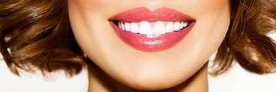 woman with cosmetic dentistry in manhattan